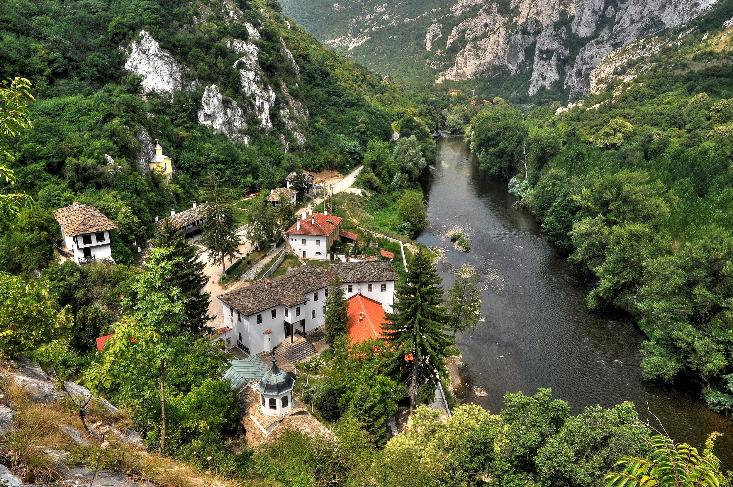  Cheapest Places To Travel