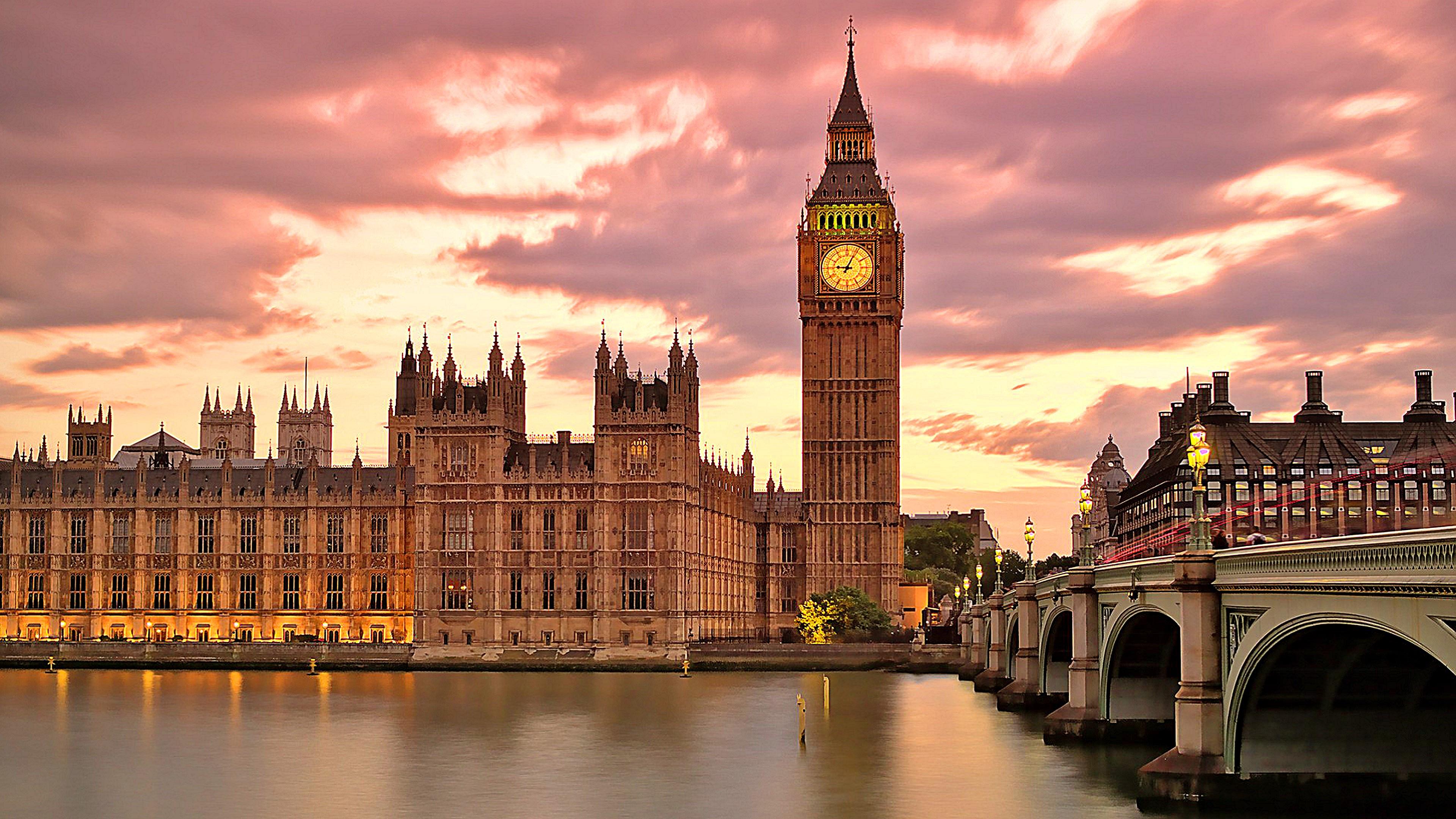 cheapest country to visit from london