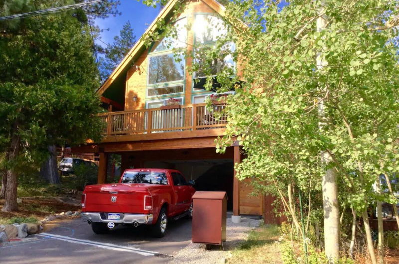20 Coolest Airbnbs in Lake Tahoe For an Getaway