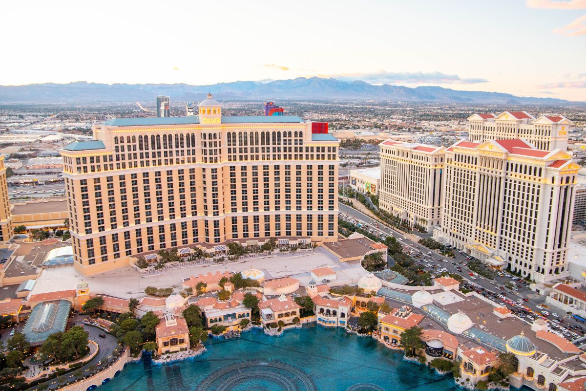 Top 9 Things You Can Do When You Travel to Sin City