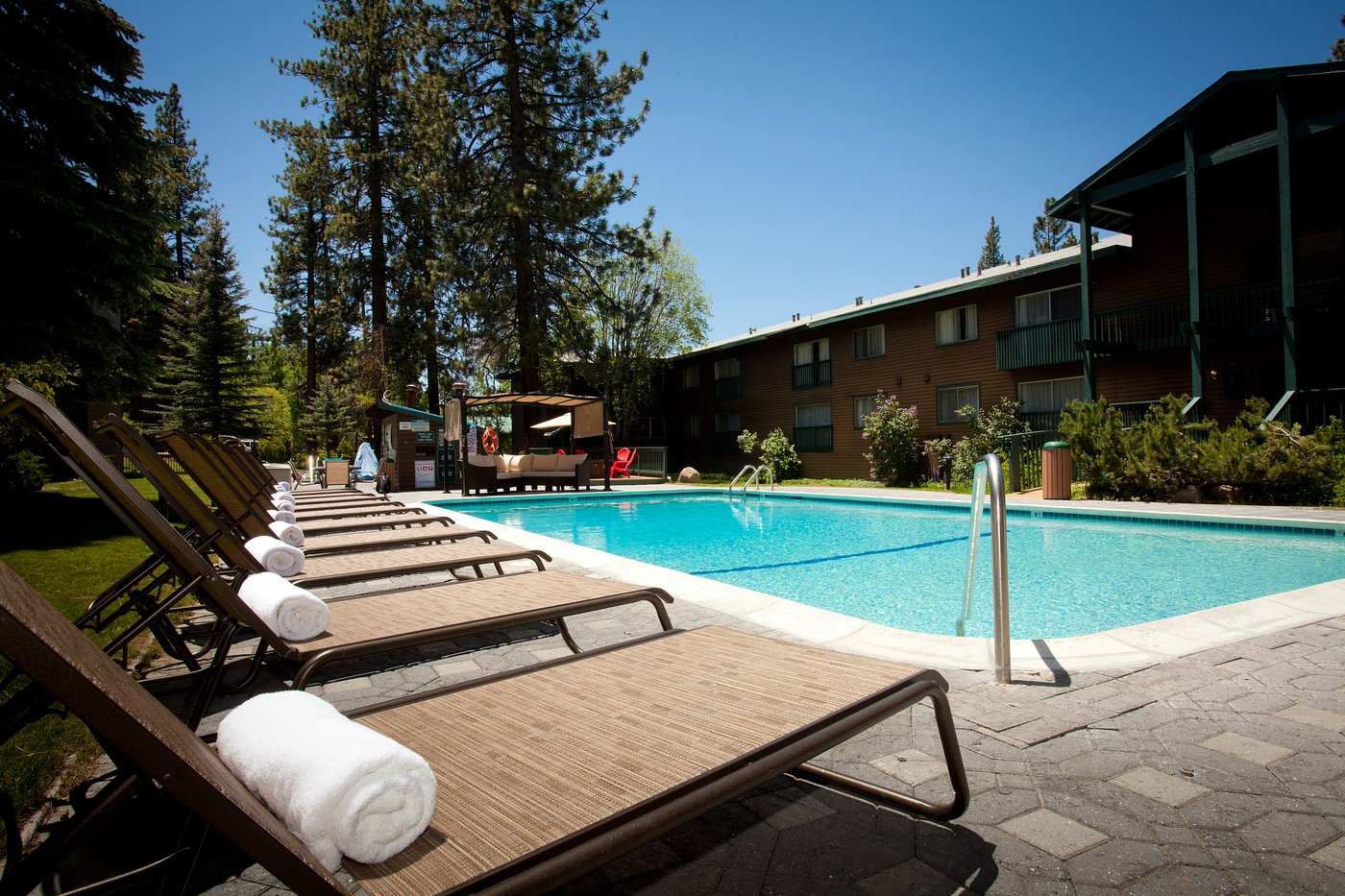 Best Resorts in Lake Tahoe